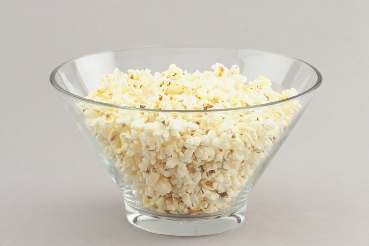 Evita las palomitas de maíz.
