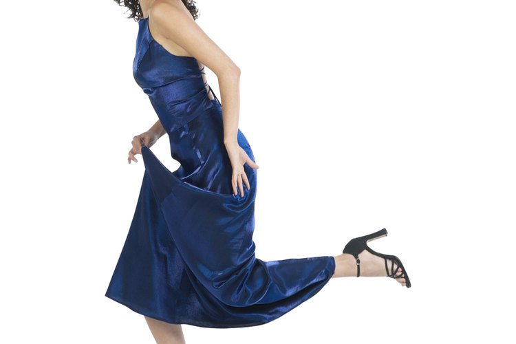 Elige tacones resistentes para lograr un buen equilibrio y apoyo.