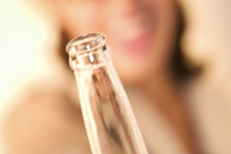 La cerveza tiene un efecto diurético sobre el cuerpo, causando potencialmente deshidratación.