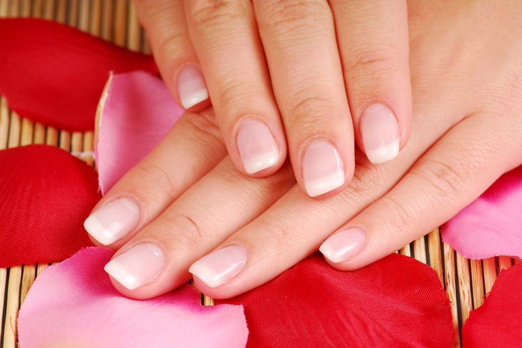 how-to-clean-your-nails-effectively-leaftv