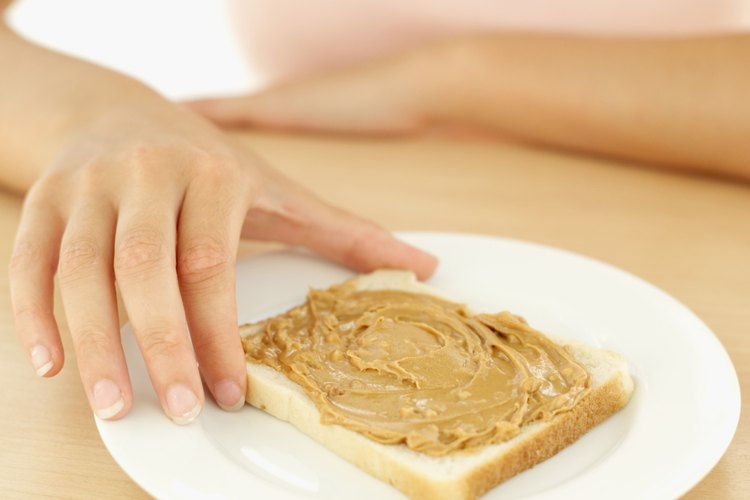 La crema de cacahuate es una buena manera de estimular tus niveles de proteína.