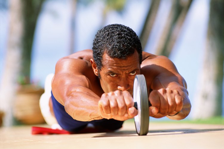 Las ruedas abdominales pueden fortalecer tu centro,