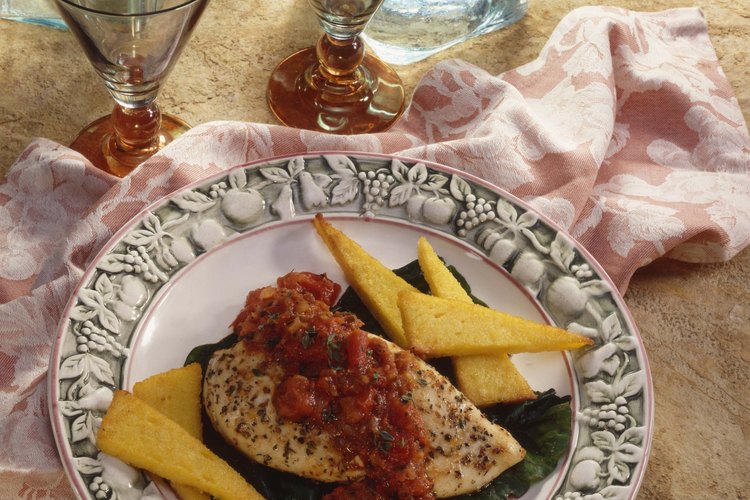 La polenta, muchas veces utilizada como un acompañamiento, está hecha de harina de maíz, y es una opción sin gluten.