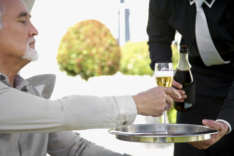 El alcohol puede inducir una disminución en la testosterona.