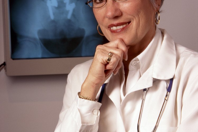 El dolor de pecho después de comer debe ser evaluado por un profesional médico.