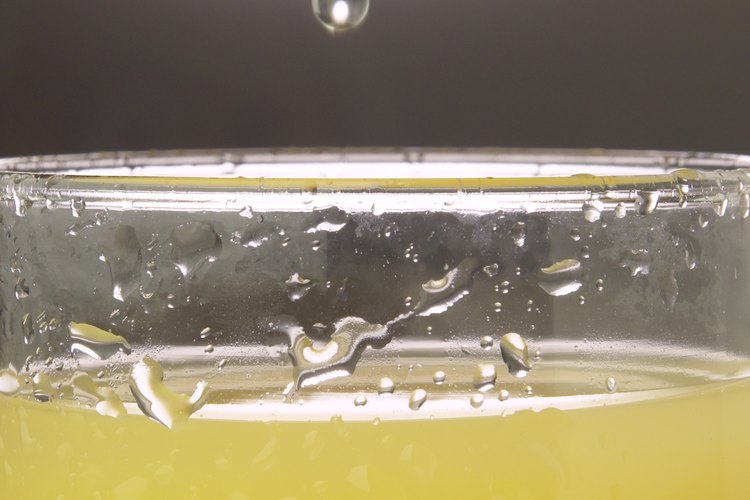 Conoce información nutricional del jugo de naranja.
