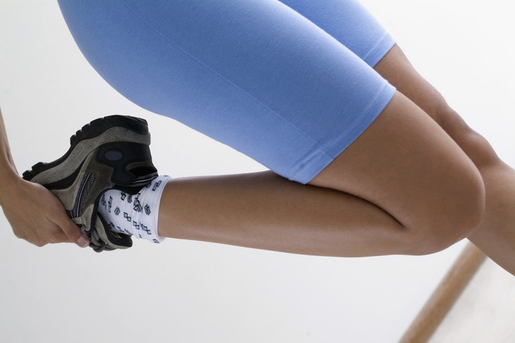 El estiramiento de cuádriceps puede ayudar a reducir los problemas de rodilla.