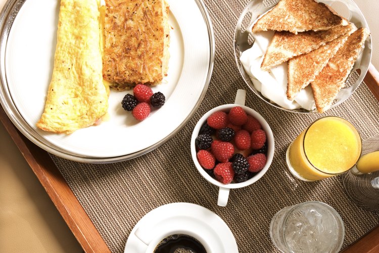 Una omelette de cuatro huevos tiene menos de 400 calorías.