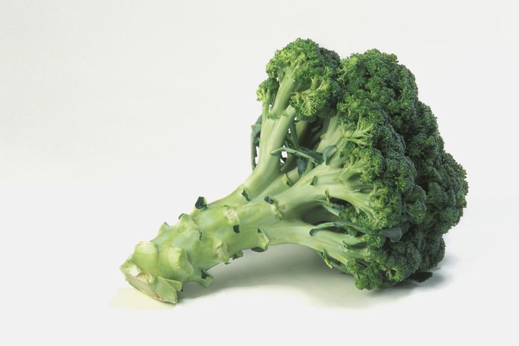 Consume los cogollos y el tallo del brócoli para aprovechar al máximo su valor nutricional.