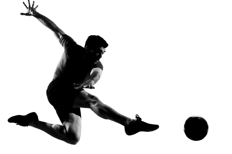 El fútbol es un deporte demandante a nivel físico.