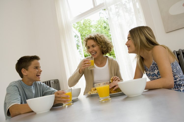 Haz cambios sutiles para ayudar a mejorar el consumo de fibra de los adolescentes.