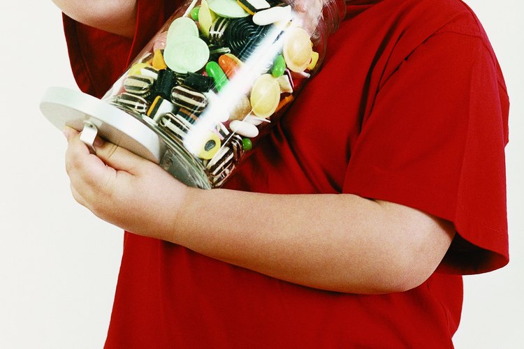 La grasa corporal en exceso en un niño está asociada con la obesidad y los problemas de salud que ésta acarrea.