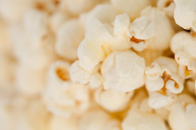 Las palomitas de maíz pueden bloquear el estoma.
