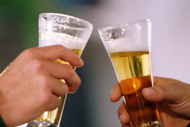 El dolor en las articulaciones debido a la cerveza es indicativo de una condición médica.