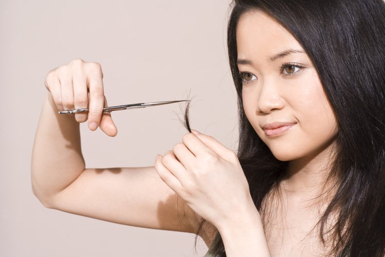Es posible que necesite cortar algo de tu cabello antes de reestructurarlo.
