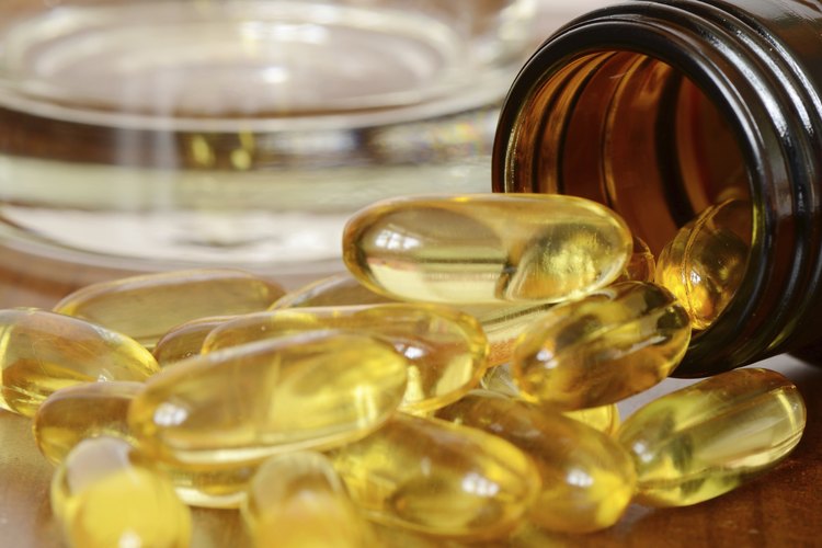 Prueba los suplementos de vitamina E para aliviar el cabello seco.