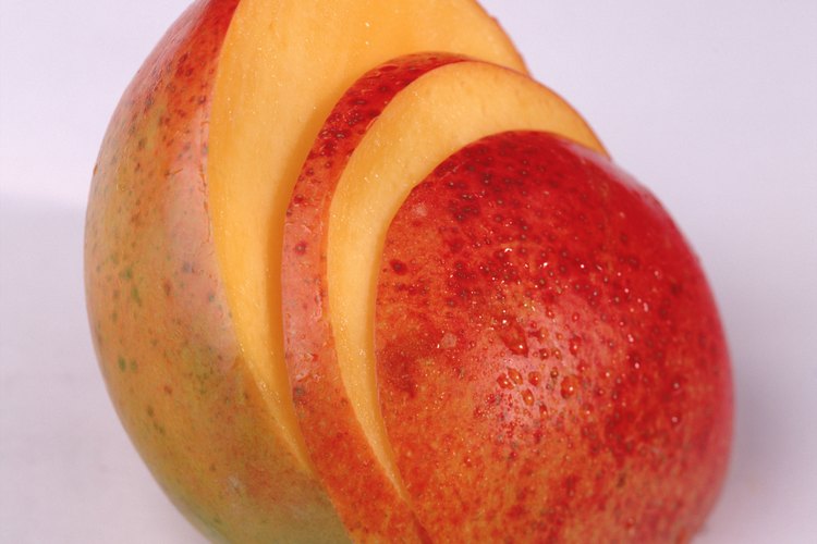 El mango es una fruta tropical mexicana de mayor exportación.