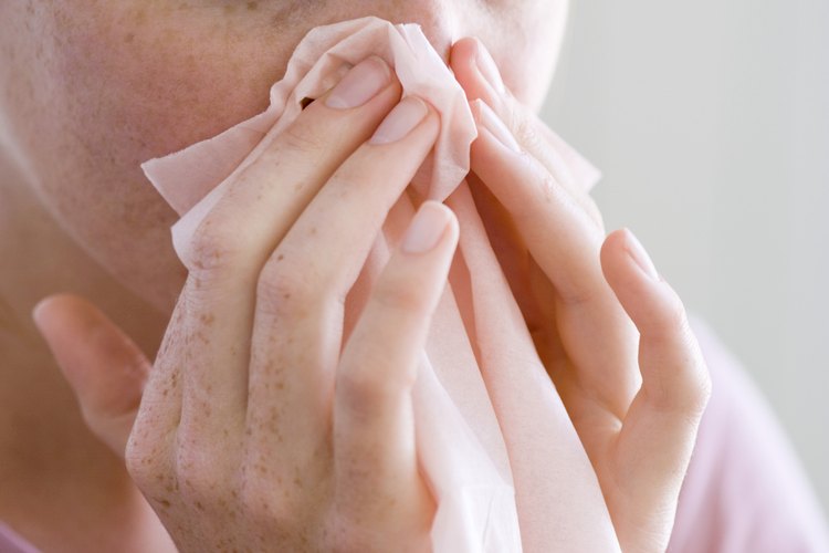 La resequedad nasal tiene muchas causas como el consumo de alcohol o la menopausia.