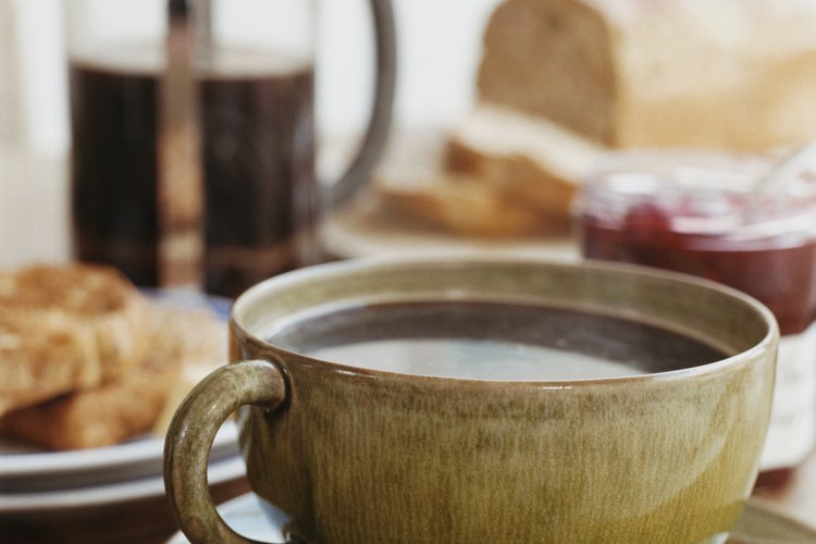 Incluso los bebedores que tenían una pequeña taza de café al día tenían síntomas de abstinencia, pero las personas que bebían más tuvieron síntomas más severos.
