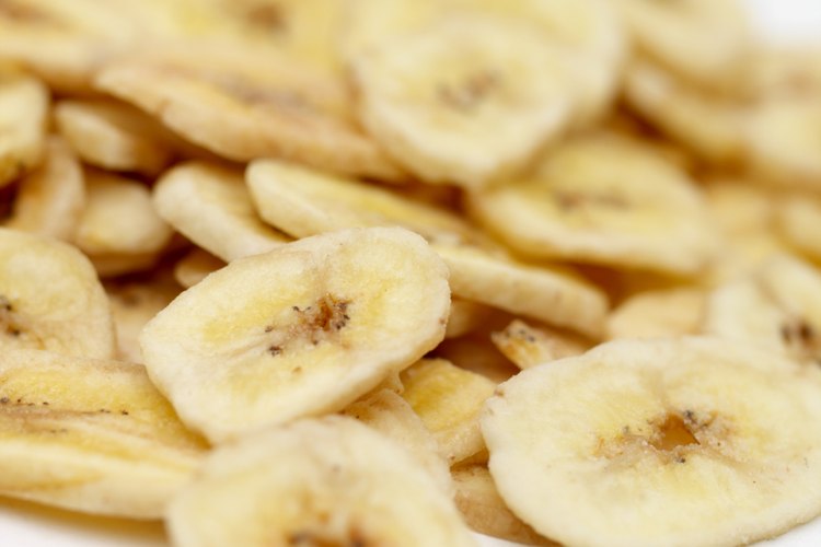 Los plátanos deshidratados son una fuente concentrada de nutrientes.