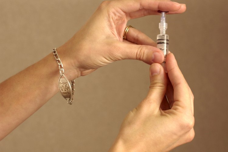 La insulina es una hormona secretada por las células beta en el páncreas.