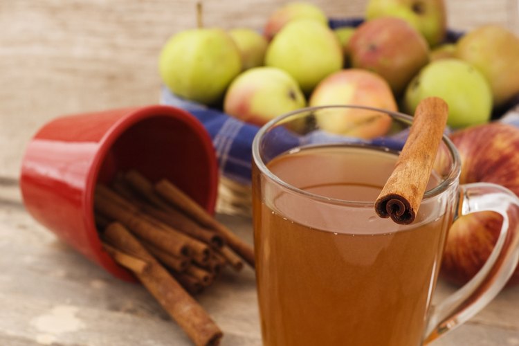 Sidra de manzana caliente.