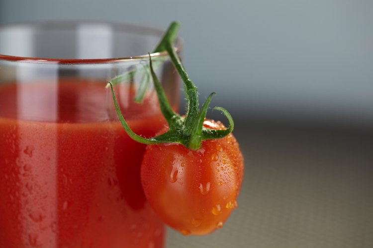 How Long Can You Keep Opened Tomato Juice Before It ...