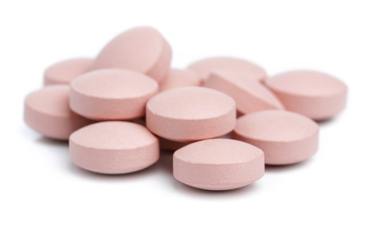 Las píldoras de suplementos pueden ayudar a asegurarte de que tu dieta contiene niveles suficientes de vitaminas.