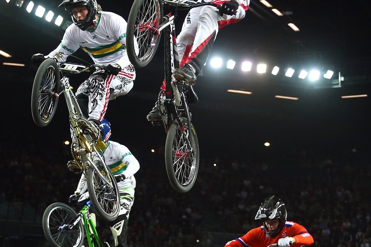 Los modelos BMX se utilizan en competencias de deportes extremos muy populares entre adolescentes.