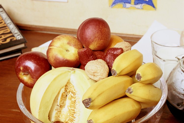 Los plátanos y las manzanas son adiciones saludables a cualquier dieta.