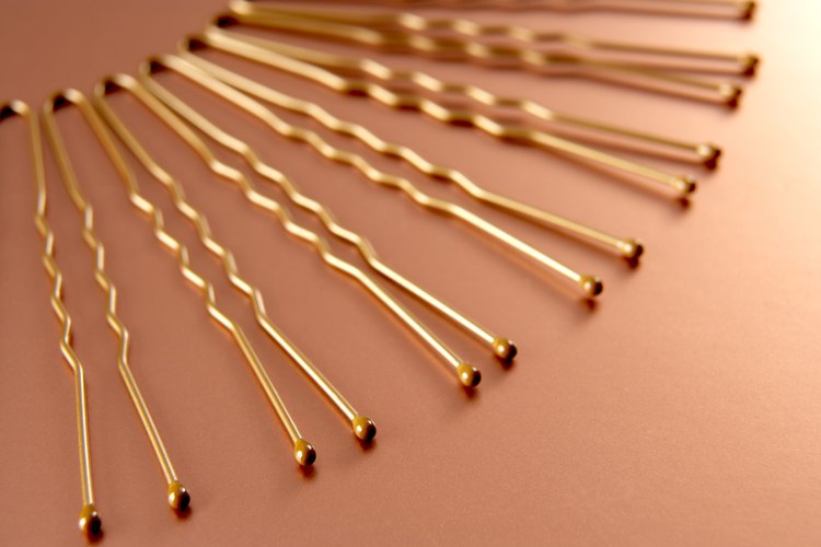 Hairpins Vs Bobby Pins Leaftv Hairpins Vs Bobby Pins Leaftv