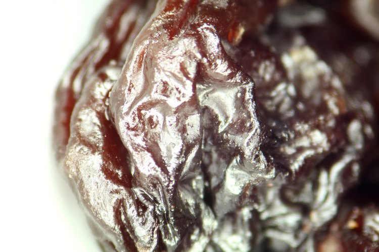 Las pasas son una fuente compacta de vitaminas, minerales y azúcares simples.