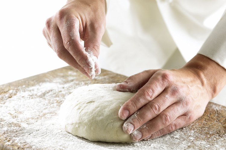 Hacer pan.