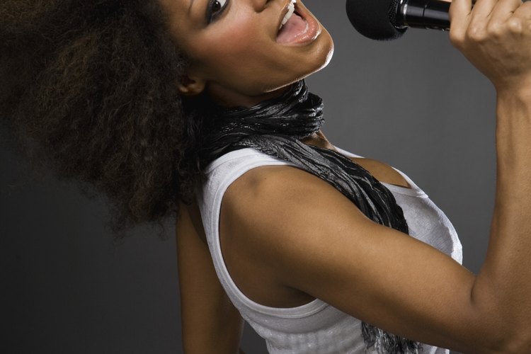 Lo que comes puede afectar como cantas o hablas.