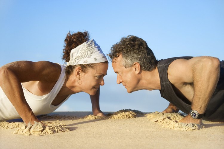 Las flexiones de brazo usan tu peso corporal como resistencia.