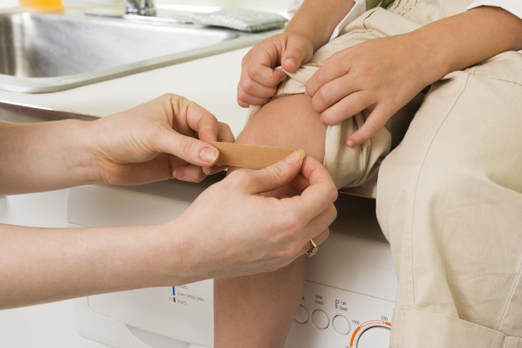 Sellar adecuadamente la herida ayuda a prevenir una infección.