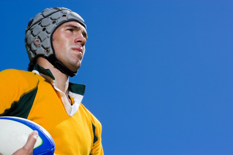 Las camisetas y los pantalones cortos de rugby (tanto en la Rugby League, como en la Rugby Union) estaban hechos tradicionalmente de algodón.