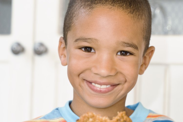 Las galletas de avena contienen un poco más de fibra, proteína y calcio que otras galletas.