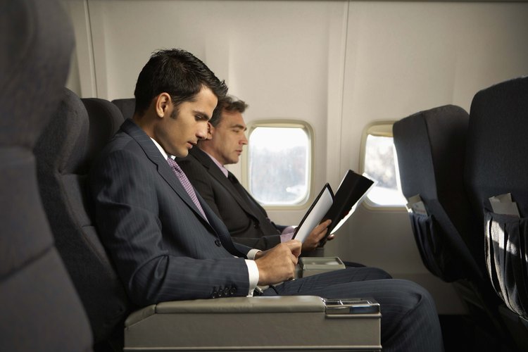 El aire recirculado en el avión es un problema, pero no es el único riesgo de exposición.