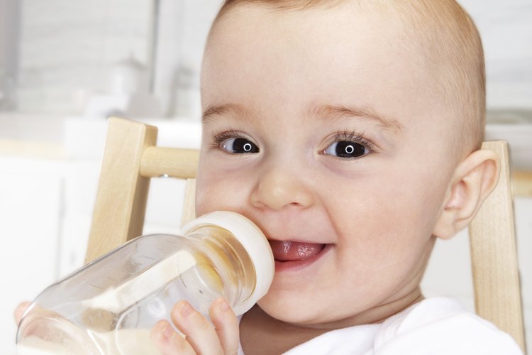 ¿Es tu bebé alérgico a la leche de fórmula?