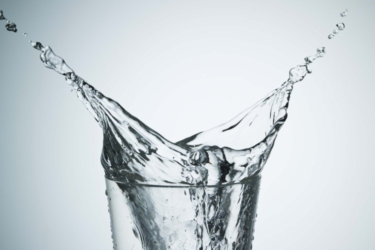 El agua es una necesidad, pero es potencialmente dañina cuando se consume en exceso.