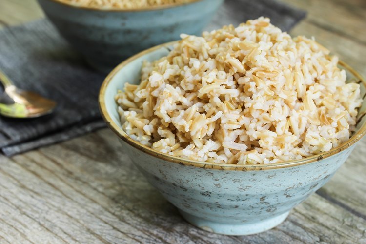 How to Make Tasty, Nostick Brown Rice in a Rice Cooker