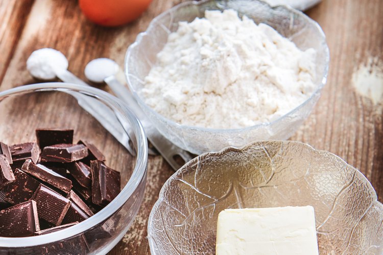 How to Make Fake Baking Powder Without Cream of Tartar | LEAFtv