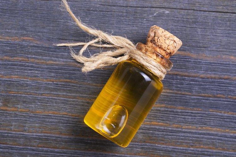 How To Make Your Own Sunflower Seed Oil