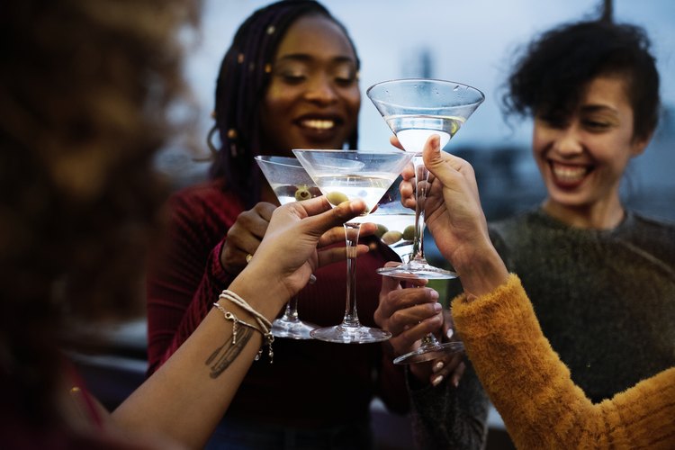 How To Make A Martini Without Vermouth LEAFtv how-to-make-a-martini-without-vermouth-leaftv