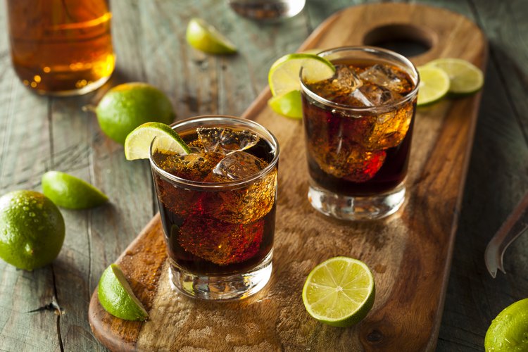 Top Alcoholic Drinks To Mix With Coke Leaftv