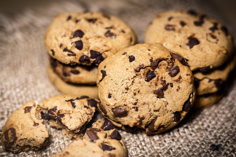 How to Substitute Cream Cheese for Butter in Chocolate Chip Cookies ...