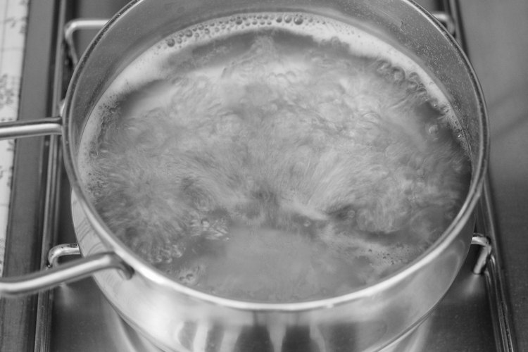 Difference between rolling boil gentle boil leaftv