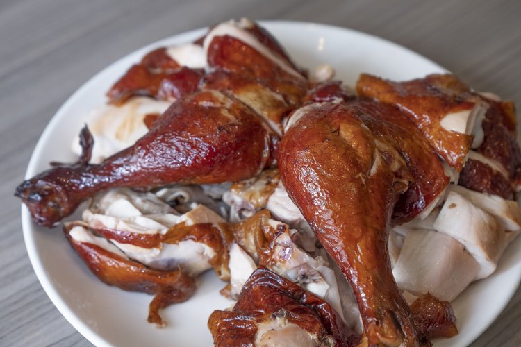 How to Warm Up a Smoked Chicken - LEAFtv