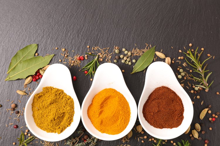Ground Cumin Vs. Ground Coriander LEAFtv